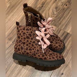 Leopard Print Kids Boots with Pink Laces